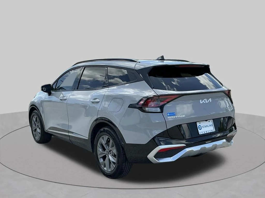 Used 2023 Gray Kia SX image 5