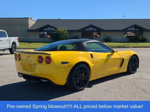 Used 2008 Red Chevrolet Z06 image 13