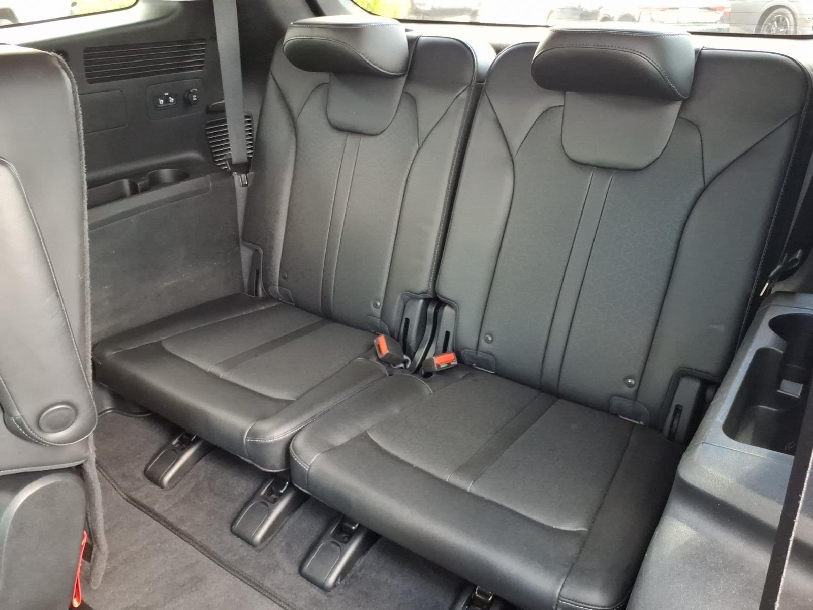 Used 2023 Ebony Black Kia EX image 15