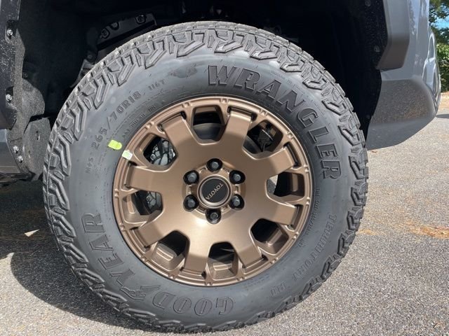 2025 Toyota Tacoma Trailhunter - Photo 9