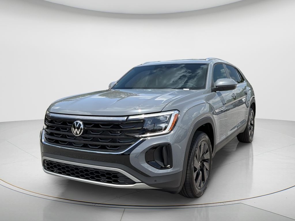 New 2026 Pure Gray Volkswagen 2.0T SE w/Technology image 1