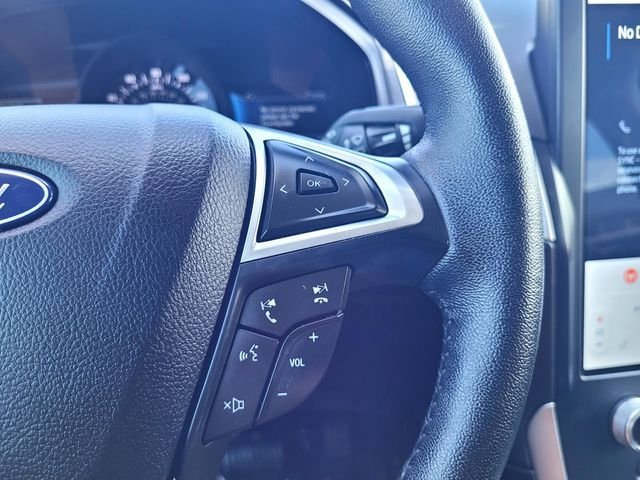 Used 2023 Black Ford SEL image 23