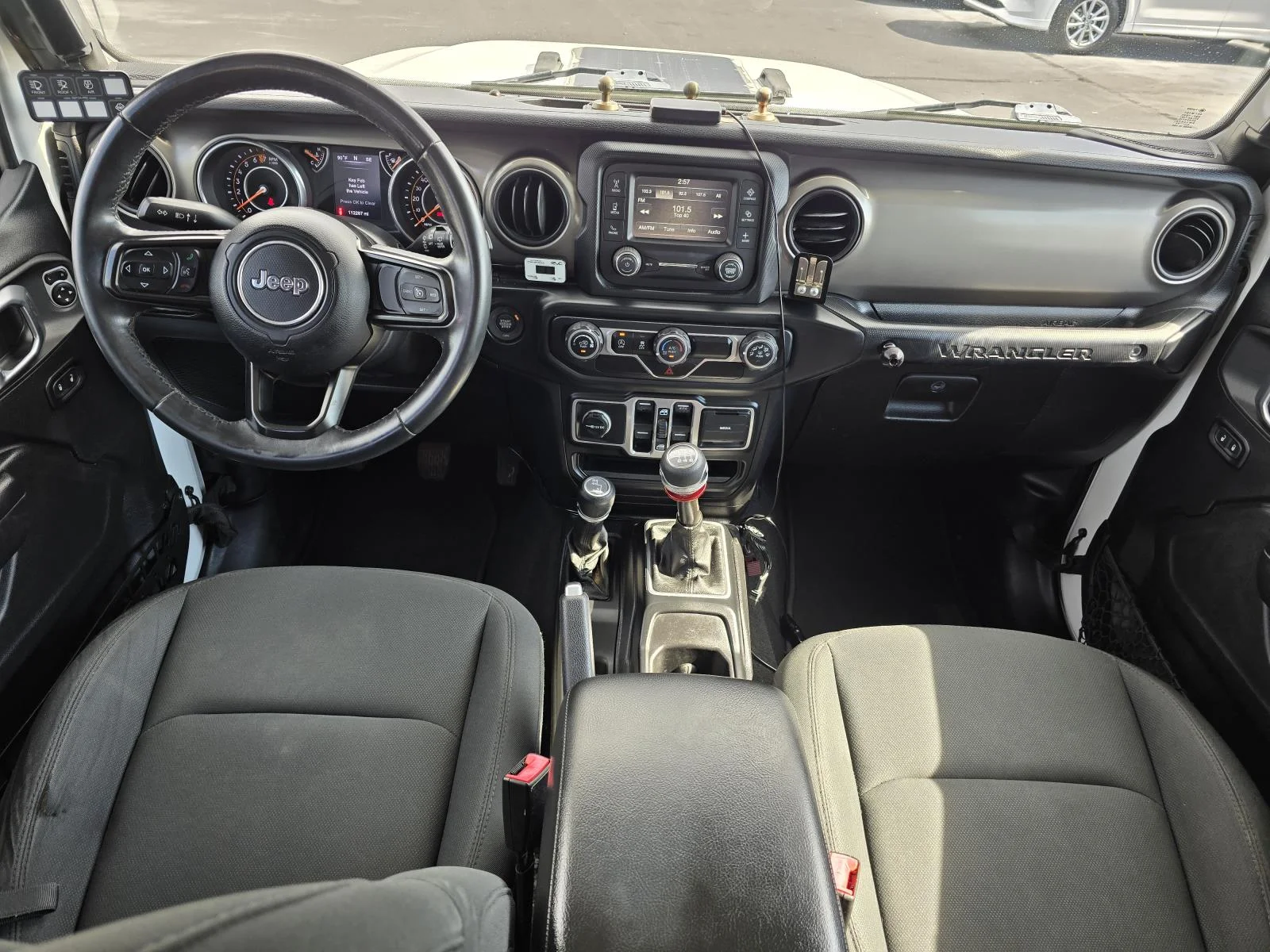 Used 2018 Bright White Clearcoat Jeep Sport S image 11