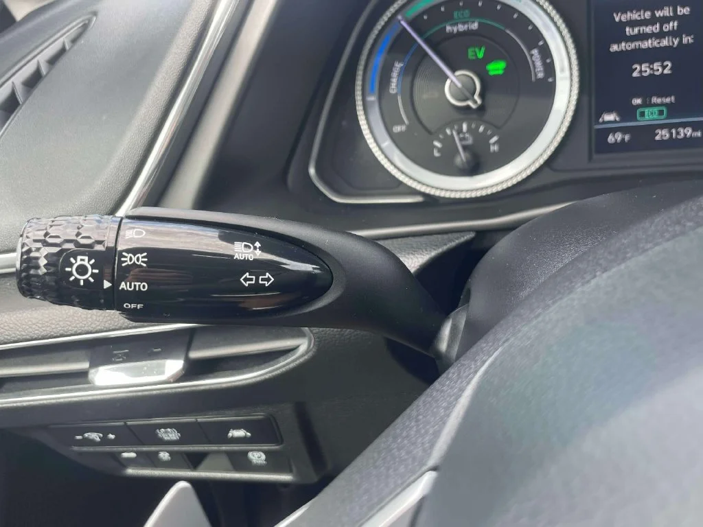 Certified Used 2023 Gray Hyundai Blue image 23