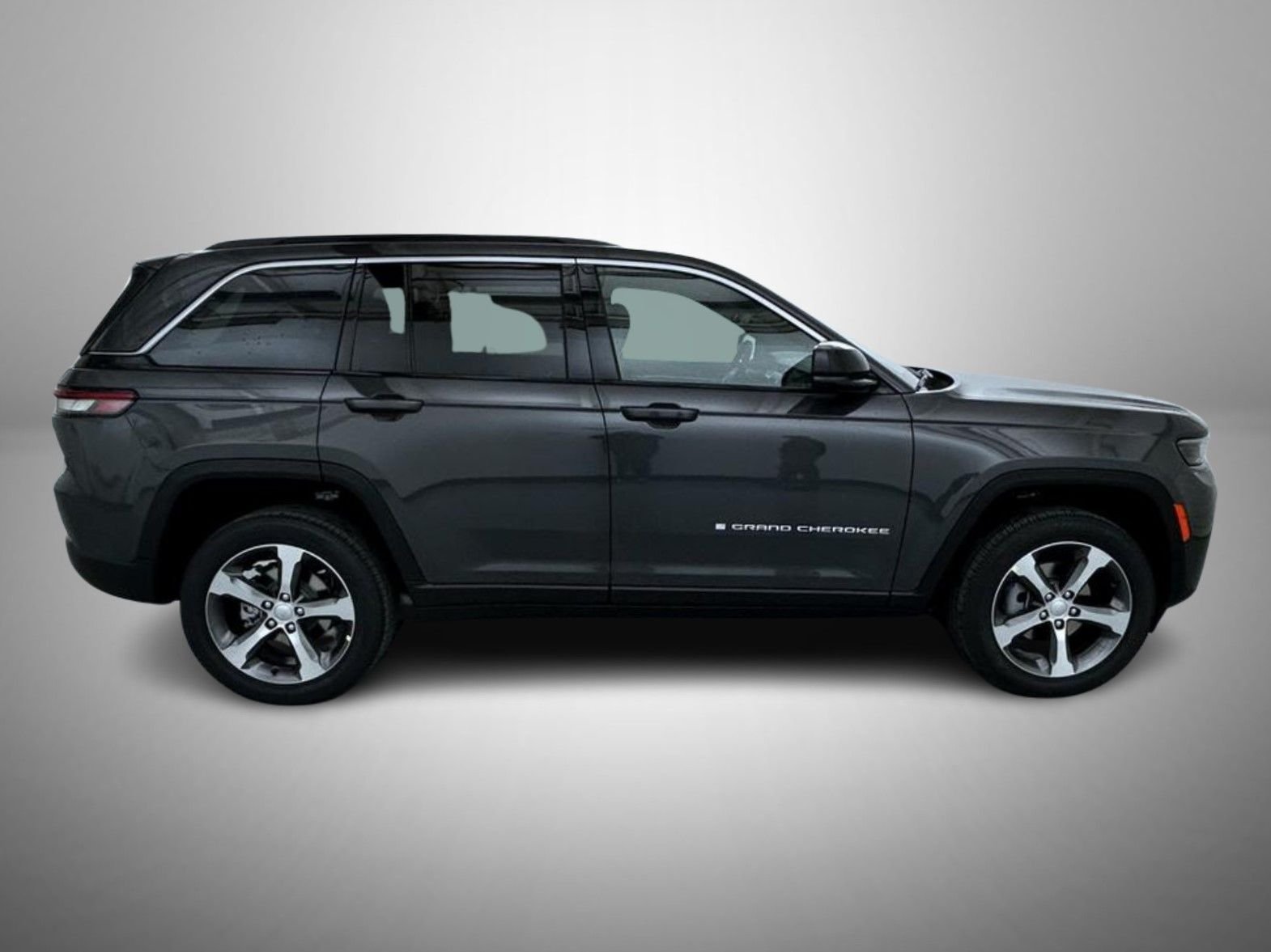 New 2026 Baltic Gray Metallic Clear-Coat Exterior Paint Jeep Limited image 4