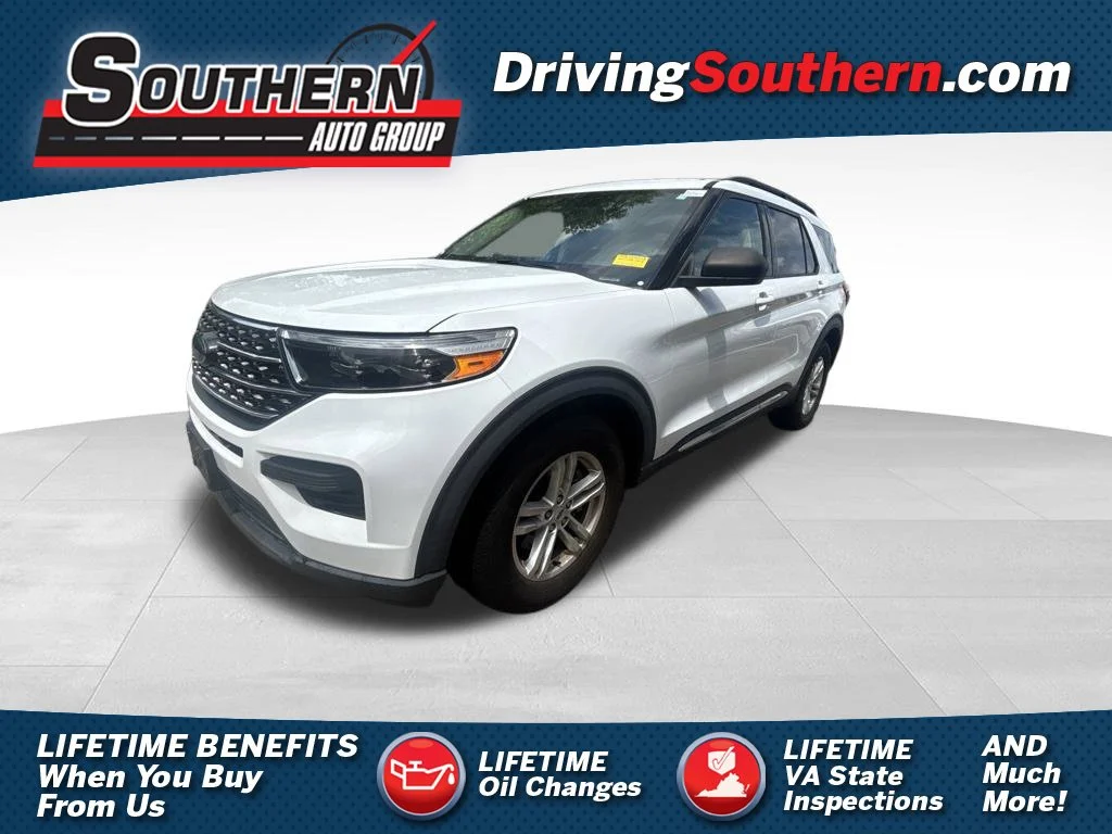 Used 2020 White Ford XLT image 1