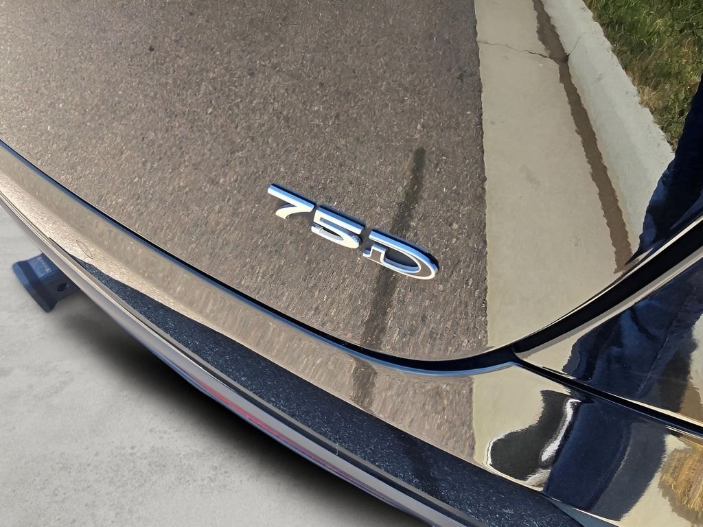 Used 2018 Black Tesla P75D image 30