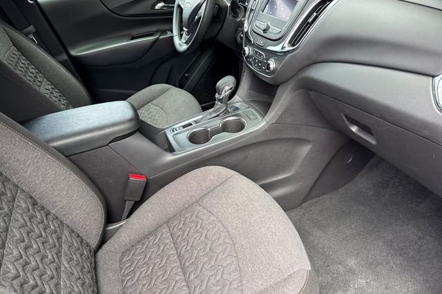 Used 2024 Gray Chevrolet LT image 17