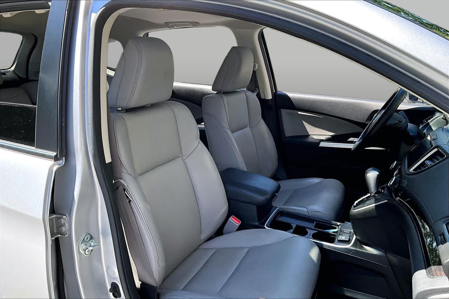 Used 2015 Alabaster Silver Metallic Honda EX-L image 9