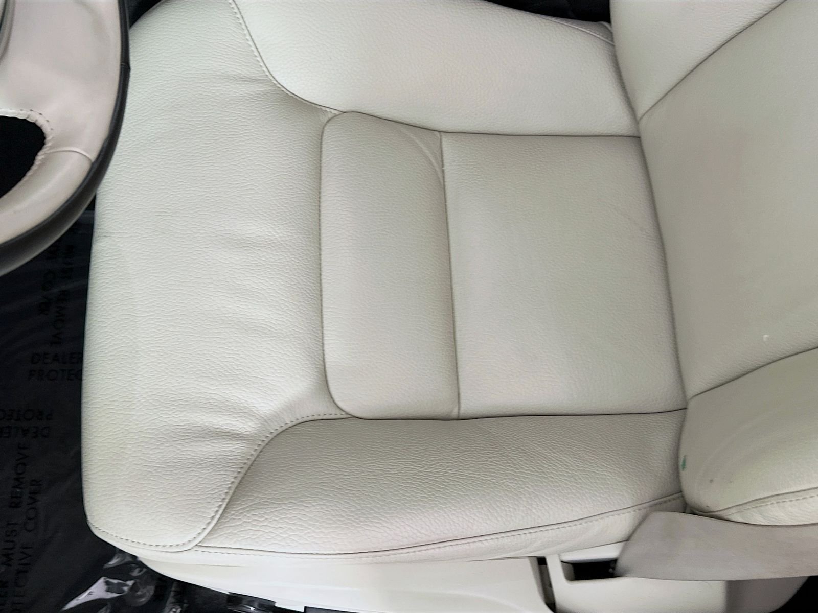 Used 2023 Gray Volvo T8 Plus Dark Theme image 19