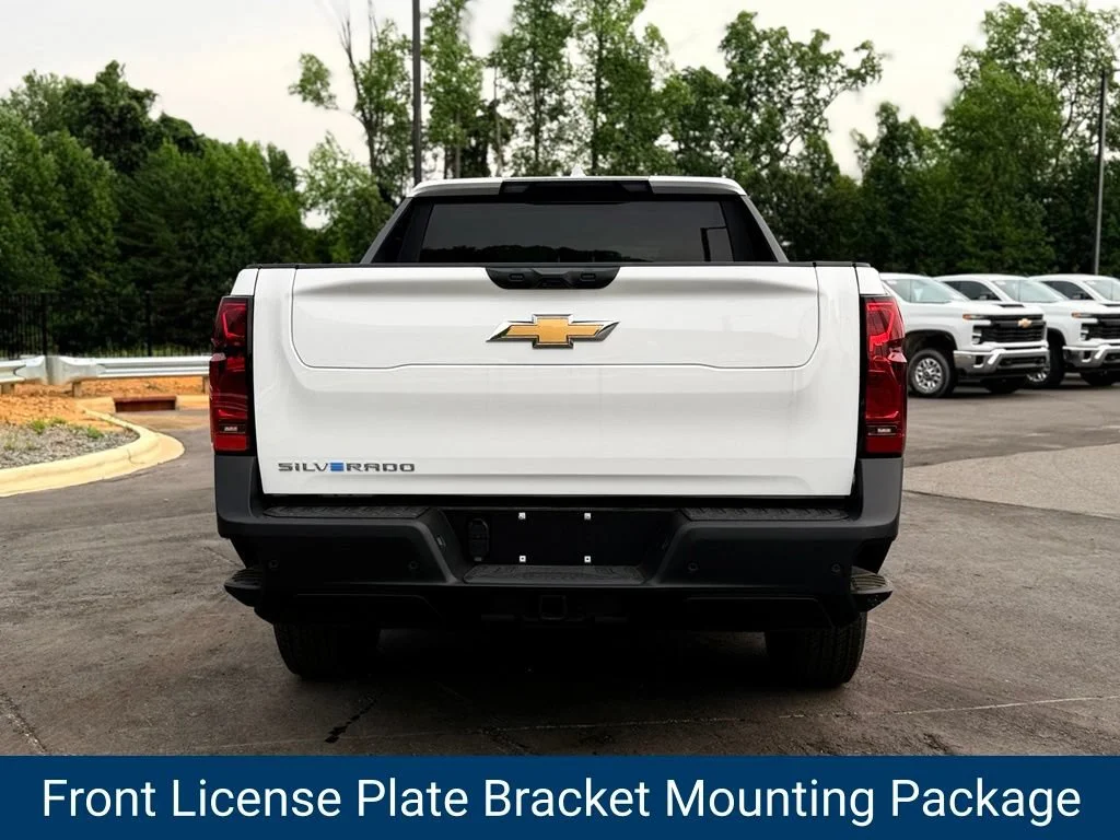 New 2026 Summit White Chevrolet WT - Extended Range image 4