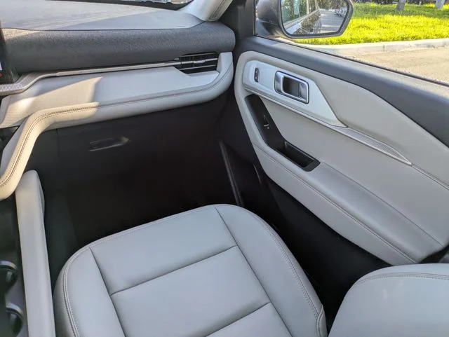 New 2026 Agate Black Metallic Ford Active image 17