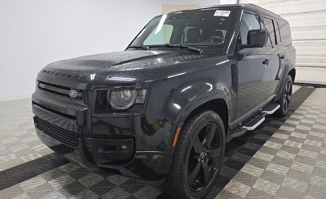 2023 Land Rover Defender