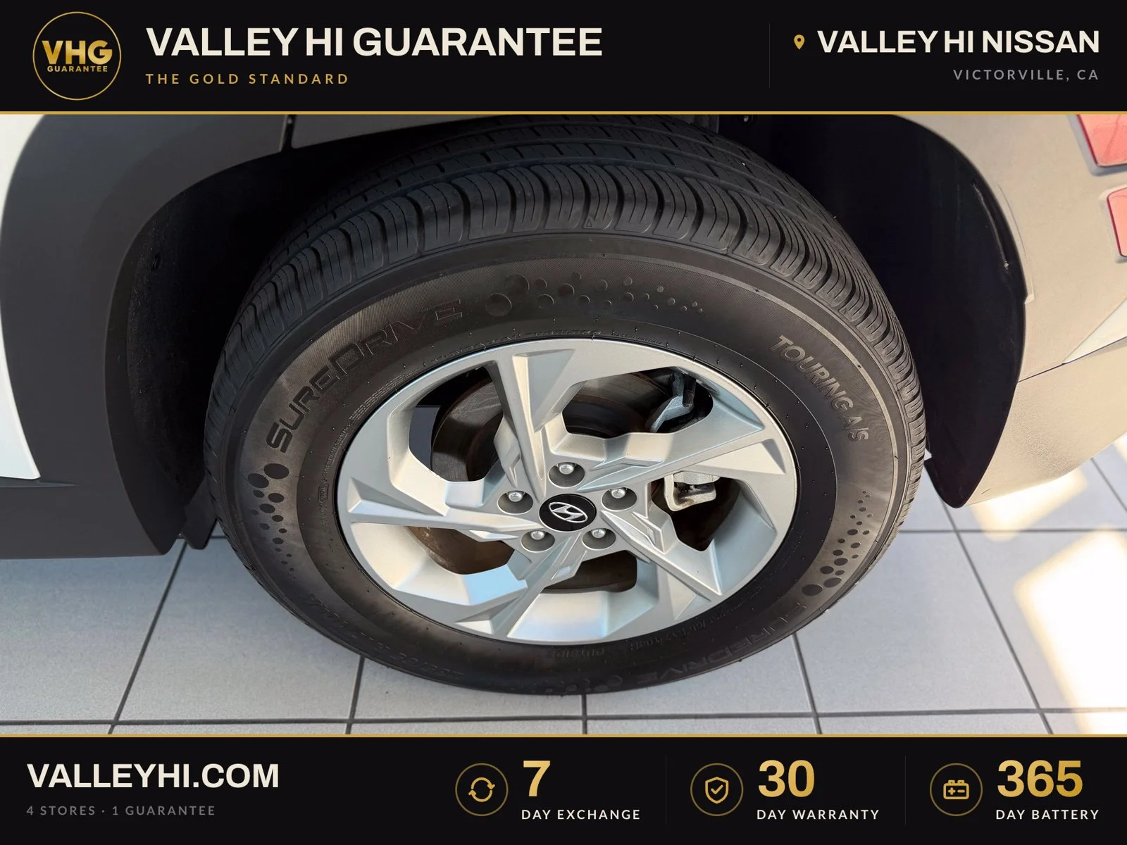 Used 2024 White Hyundai SEL image 10