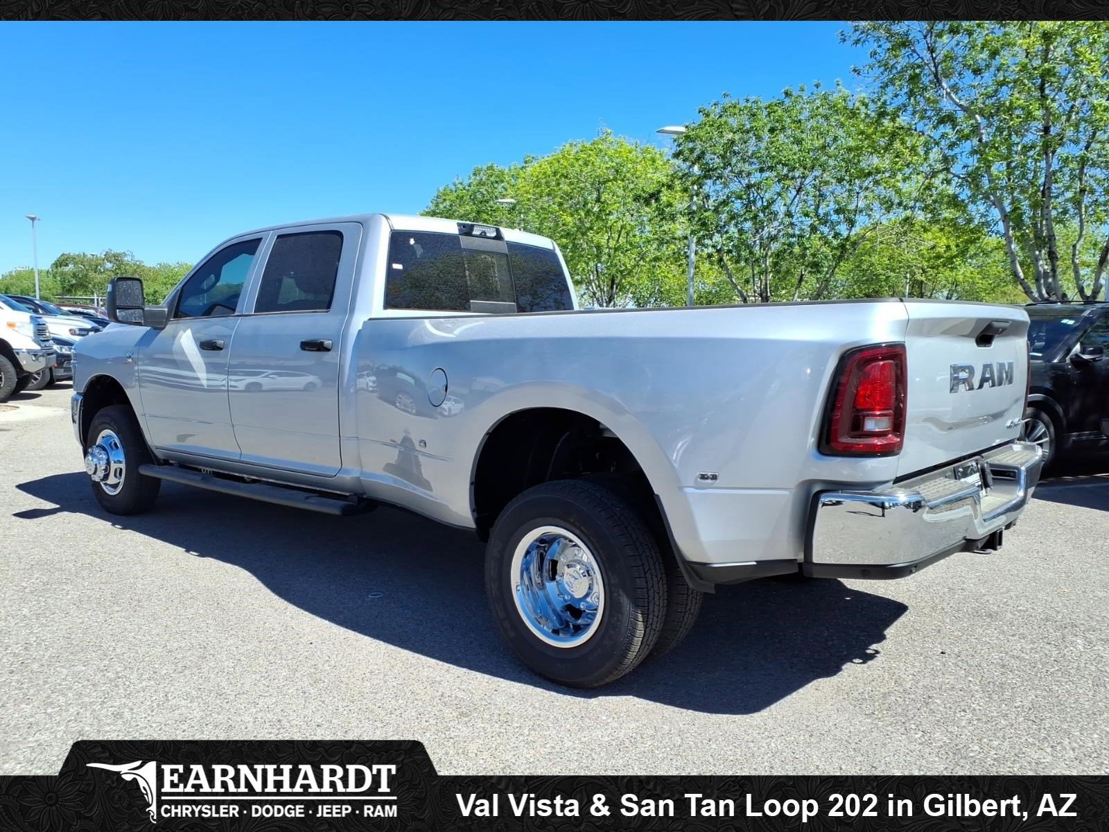 New 2026 Silver-Zynith Exterior Paint RAM Tradesman image 4
