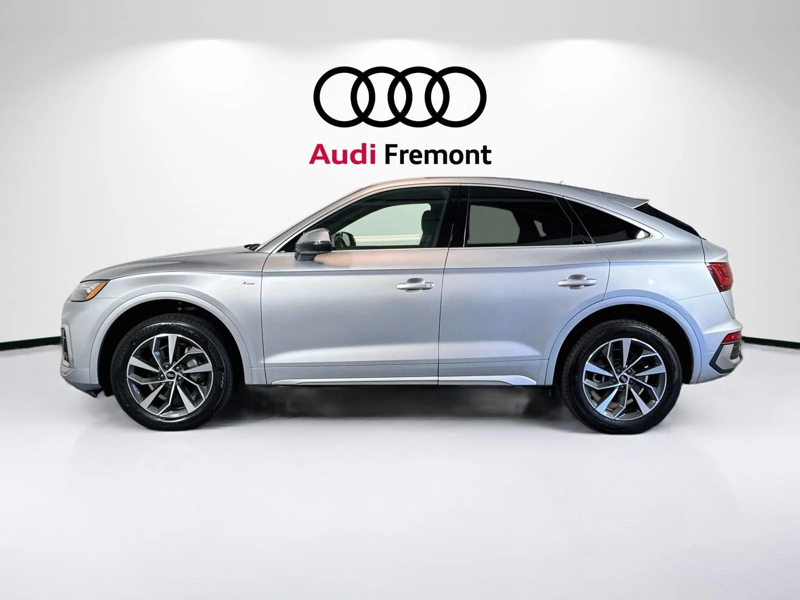 Used 2022 Black Audi S line Premium Plus image 8