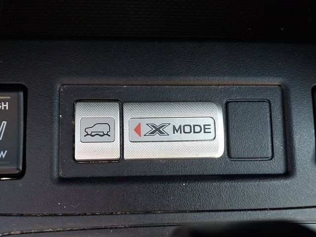 Used 2018 Gray Subaru 2.5i Limited image 24