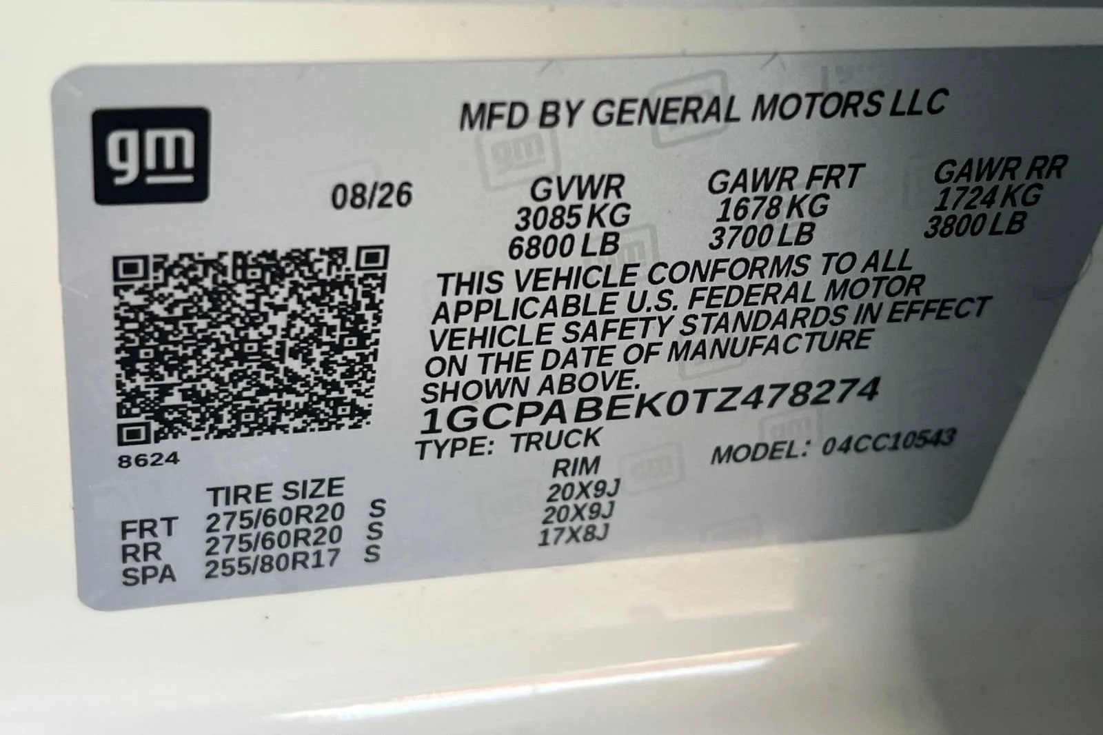 New 2026 Summit White Chevrolet Custom image 26