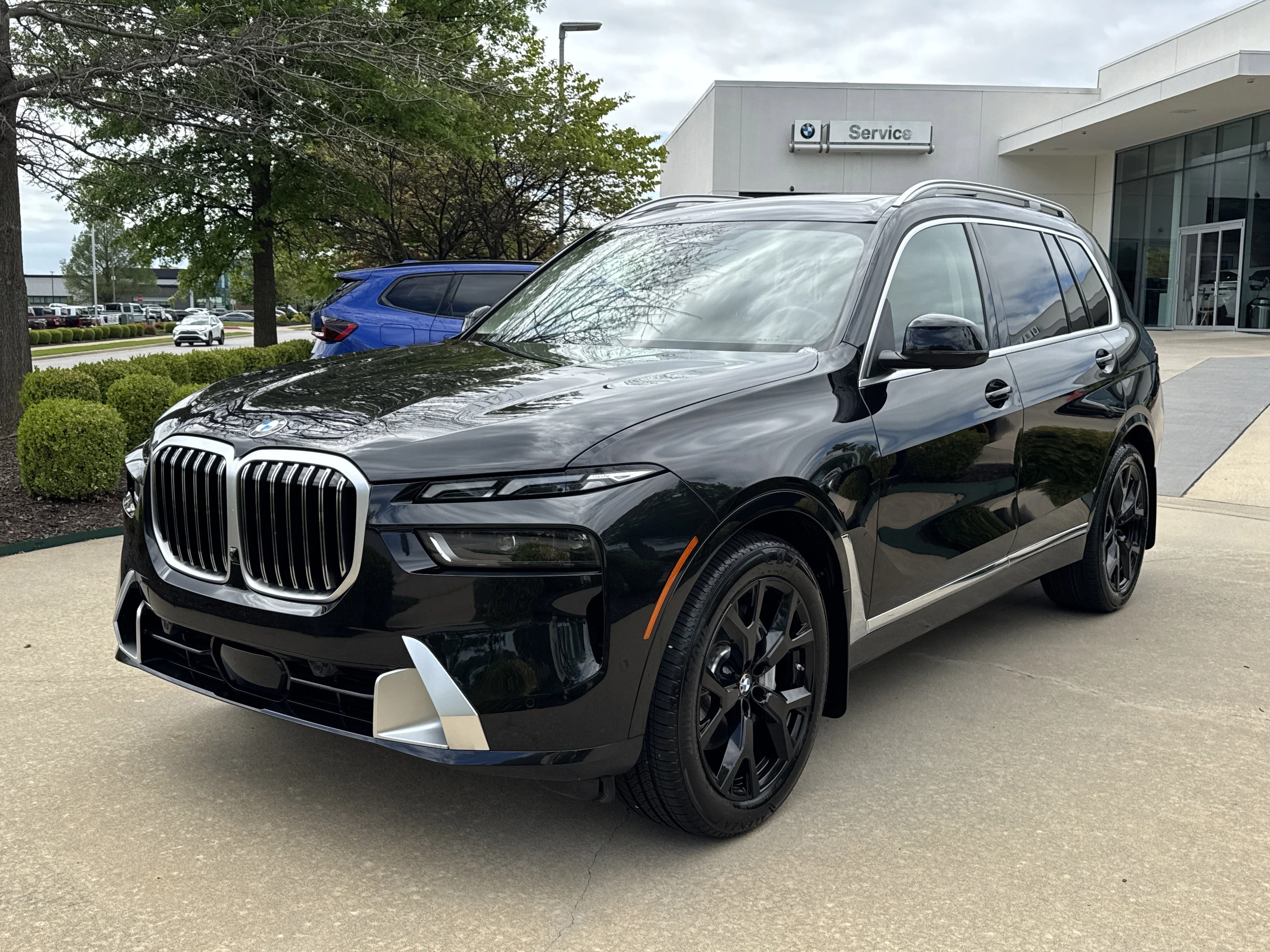 2025 BMW X7 xDrive40i's photo