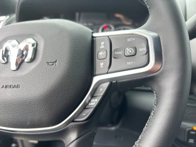 2026 RAM 3500 Big Horn - Photo 18
