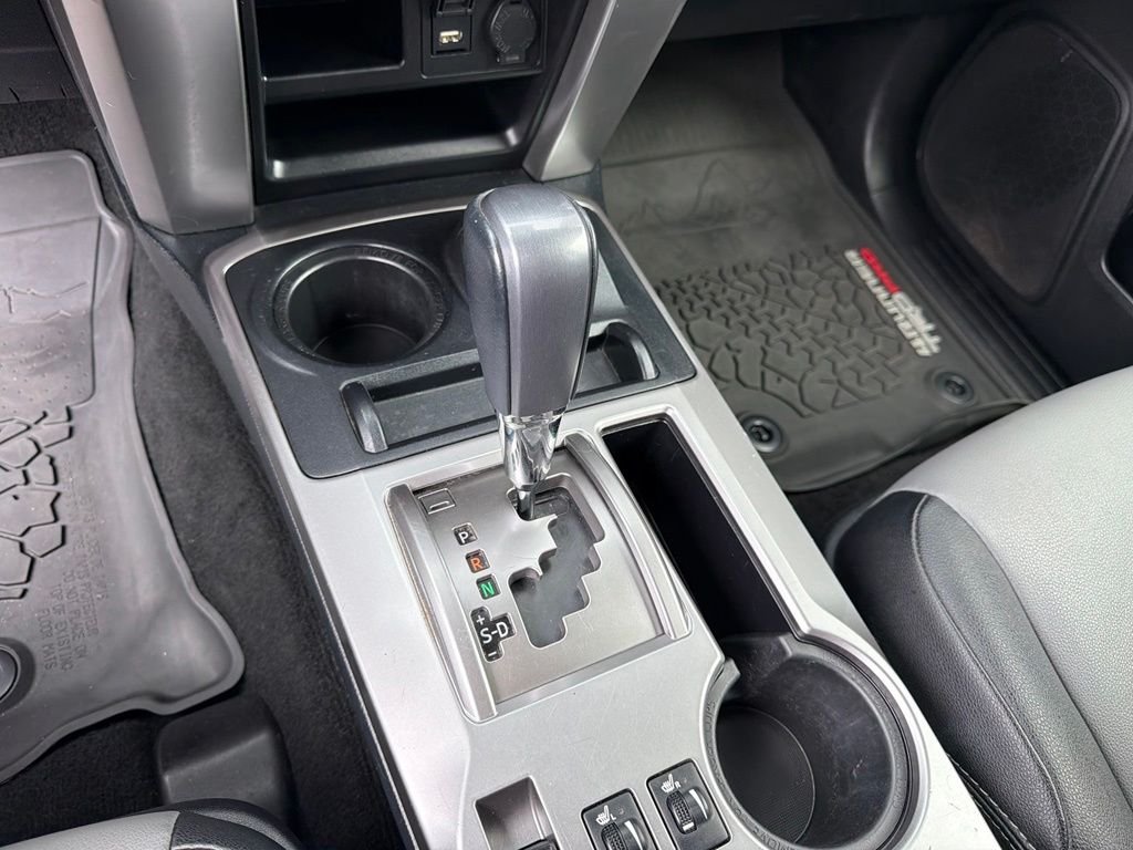Used 2022 Classic Silver Metallic Toyota SR5 Premium image 26