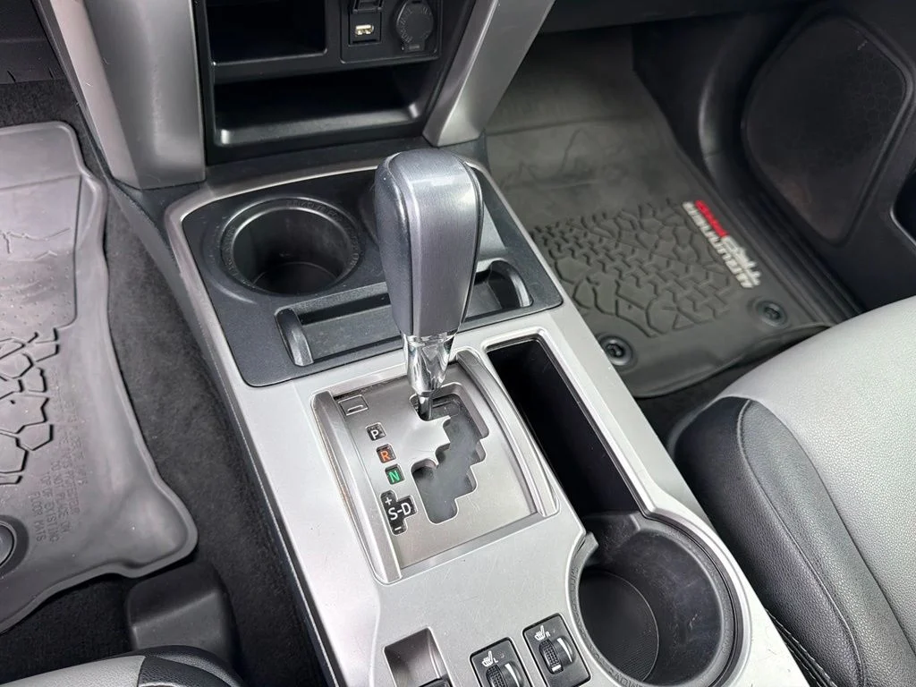 Used 2022 Classic Silver Metallic Toyota SR5 Premium image 26