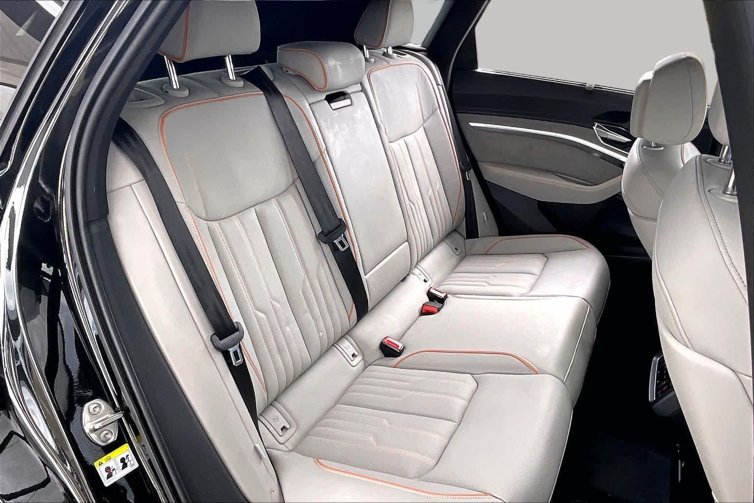 Used 2024 Mythos Black Metallic Audi Prestige image 18