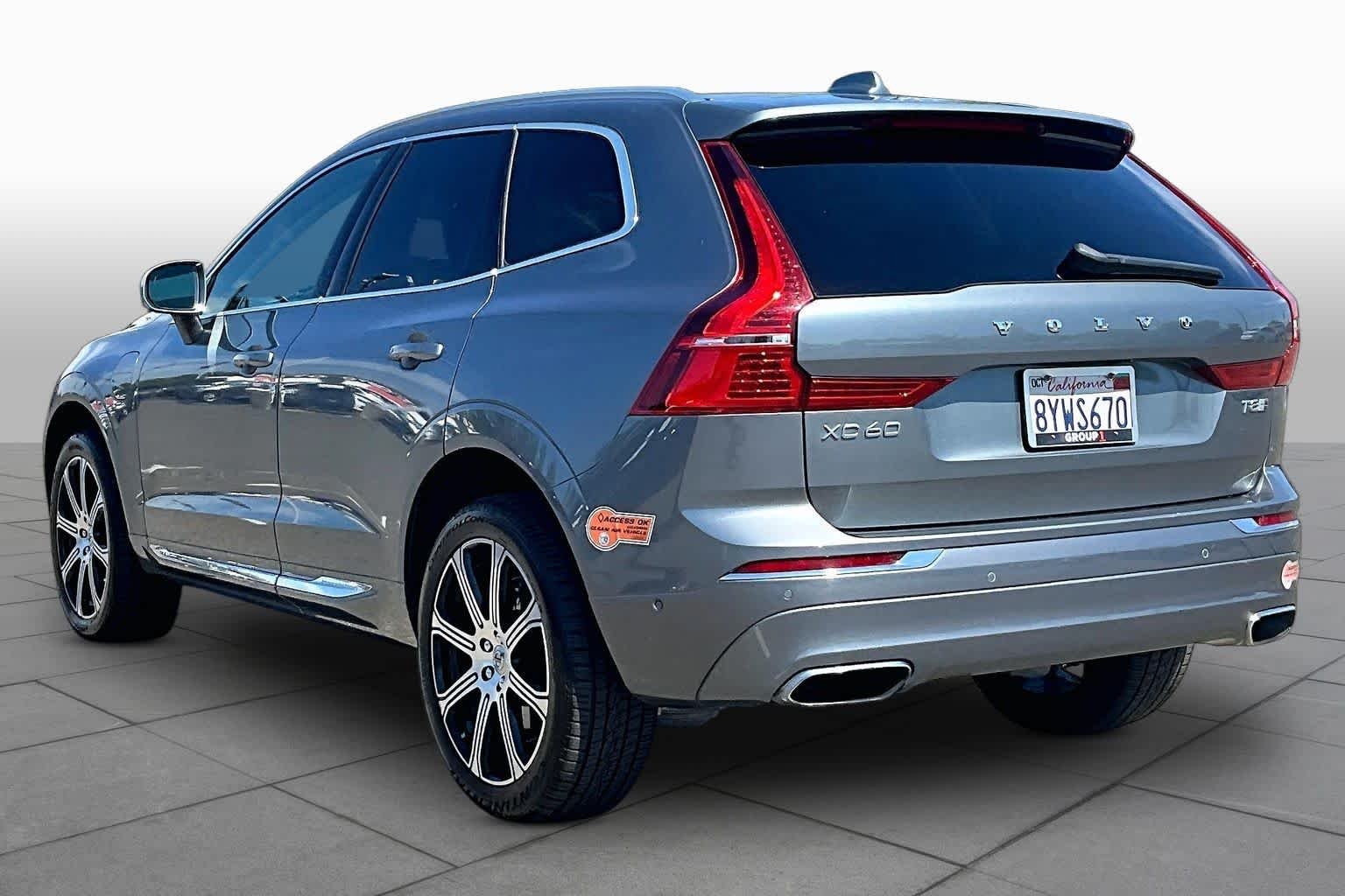 Used 2019 Osmium Grey Metallic Volvo Inscription image 11
