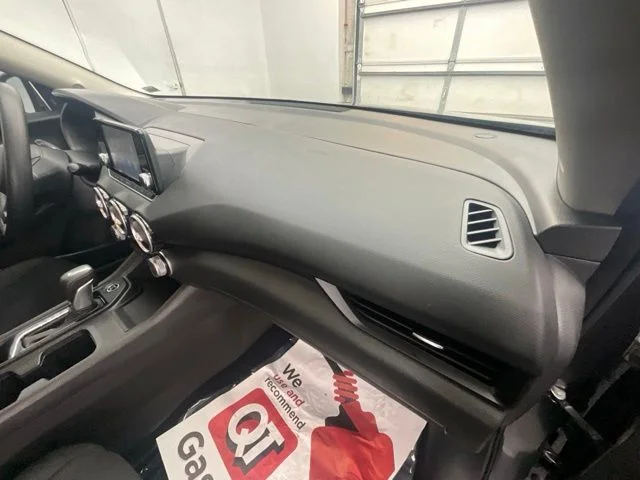 Used 2025 Gray Nissan S image 12
