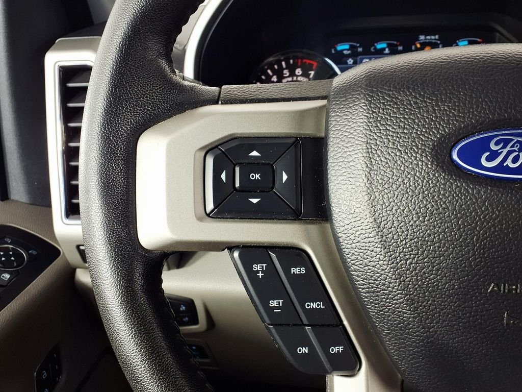 Used 2019 Red Ford Lariat image 20