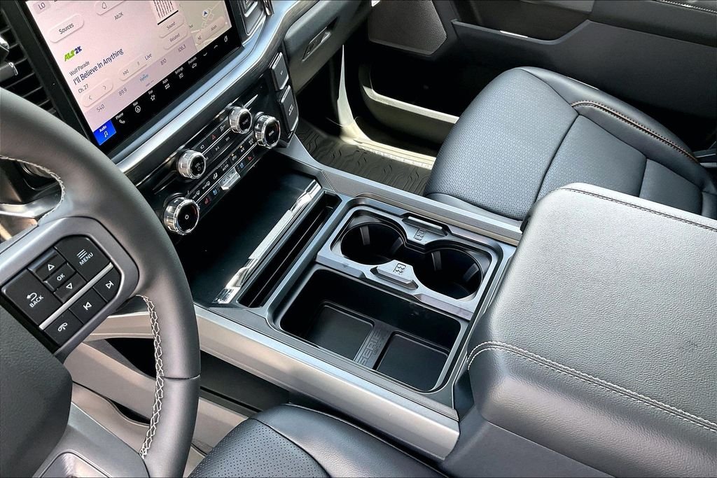 New 2026 Ford Super Duty F-250 Lariat 4D Crew Cab