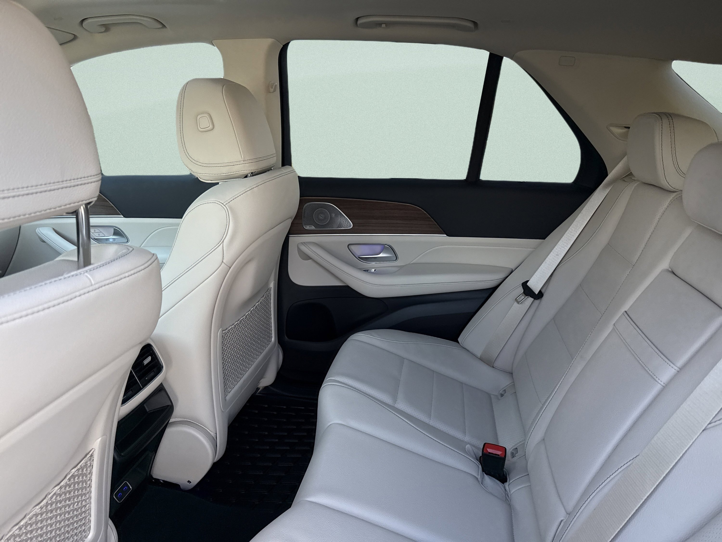 Used 2026 Polar White Mercedes-Benz GLE 350 image 23