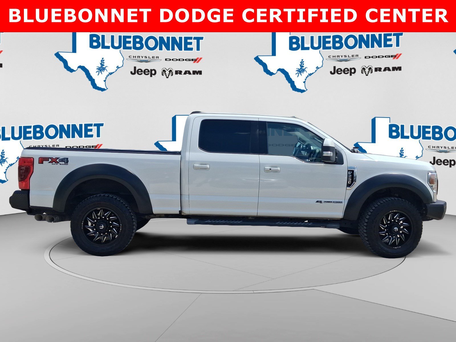 Used 2021 Star White Metallic Tri-Coat Ford LARIAT image 4