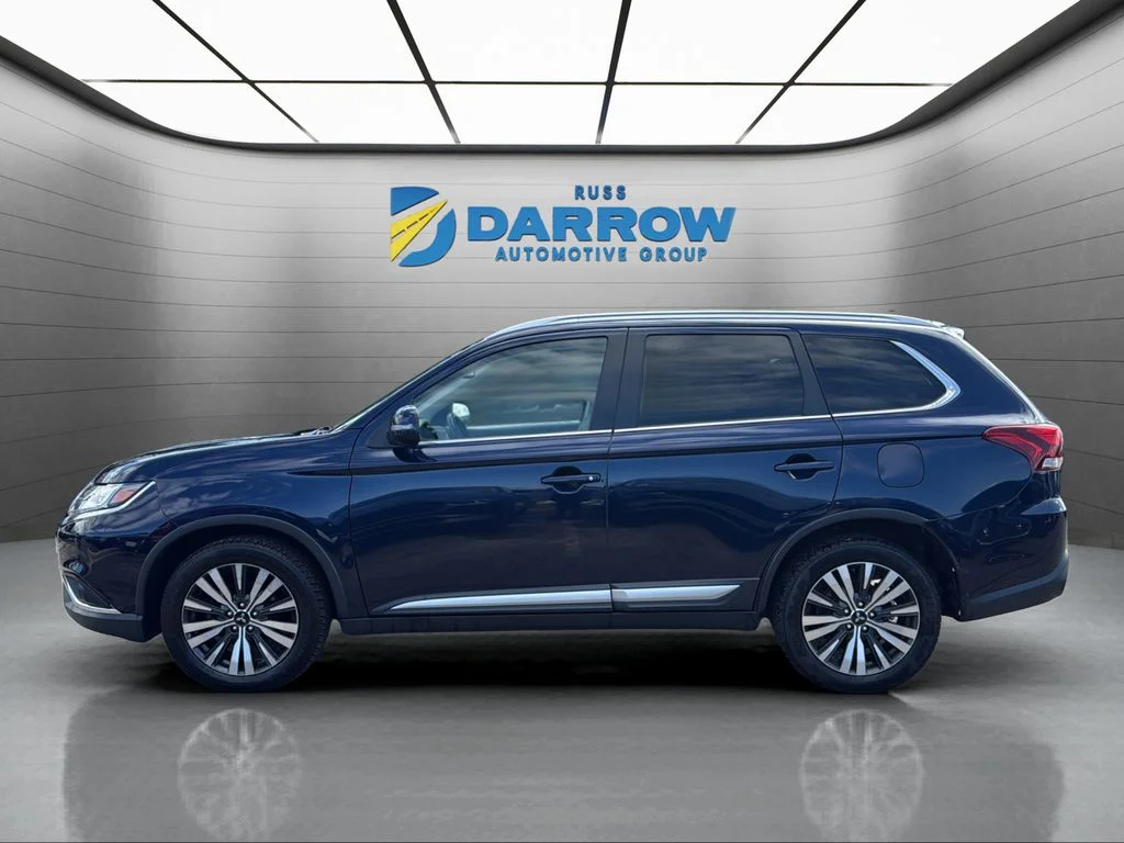 Used 2019  Mitsubishi SEL image 2