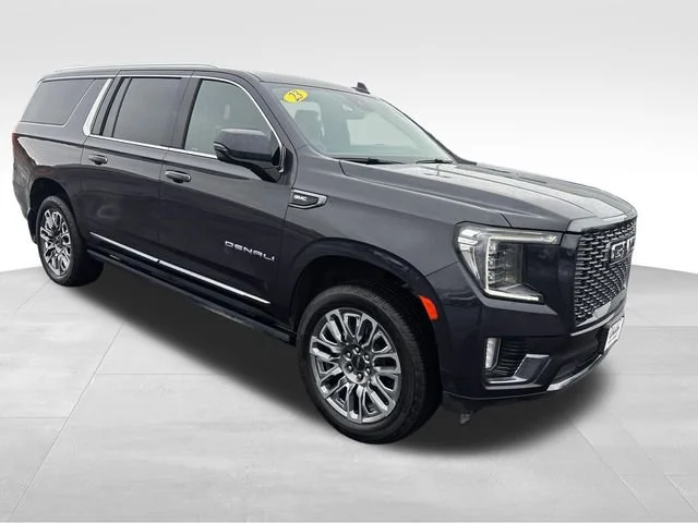 Used 2023 Titanium Rush Metallic GMC Denali Ultimate image 9