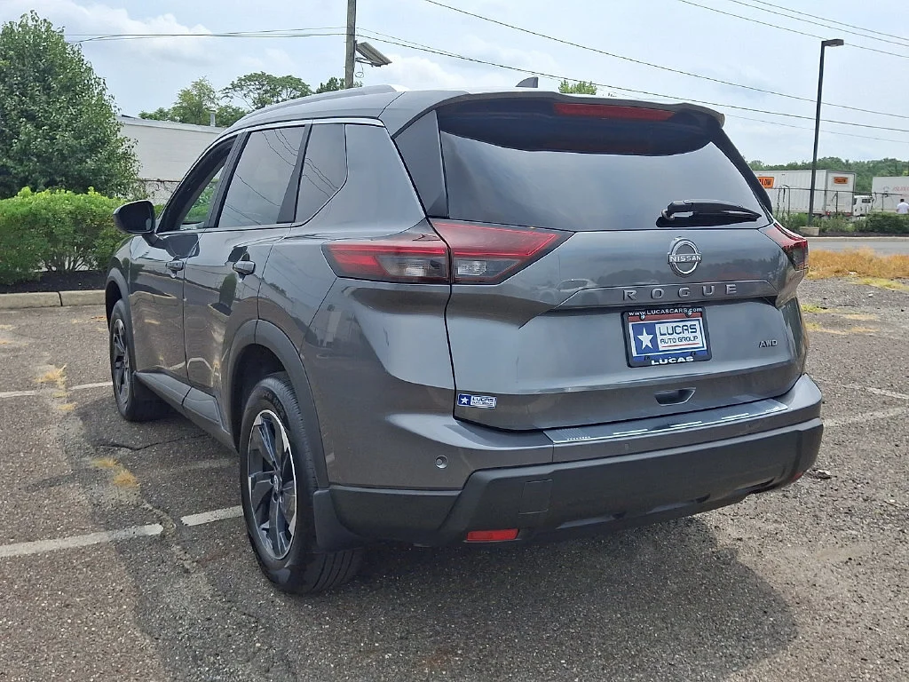 Used 2026 Gray Nissan SV image 9
