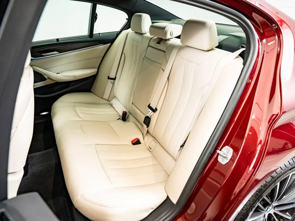 Used 2023 Aventurin Red Metallic BMW 540i xDrive image 44