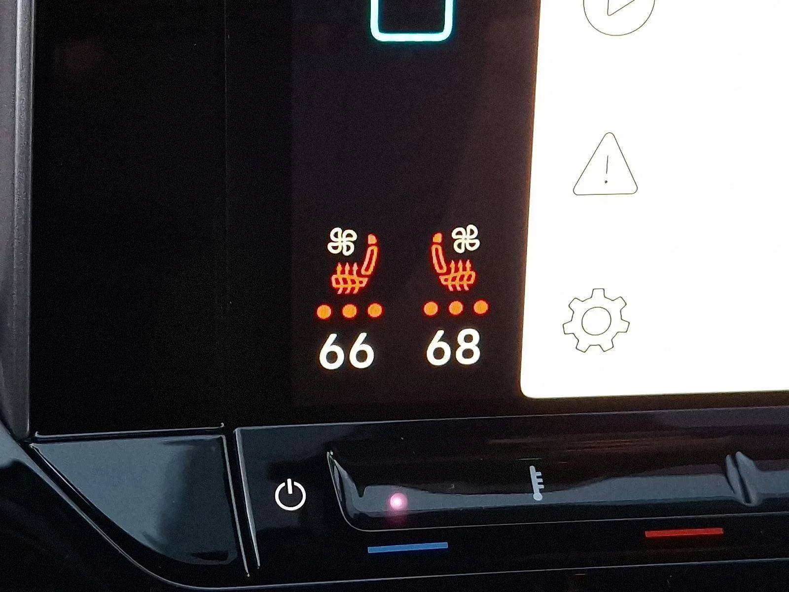 2026 Volkswagen Atlas SE w/Tech - Photo 18