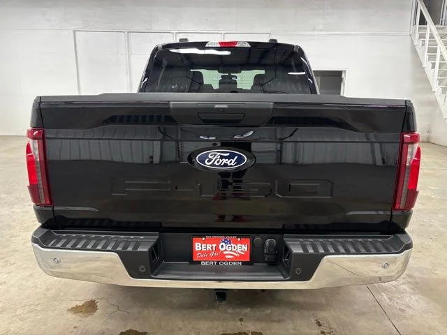 Used 2025 Black Ford XLT image 6