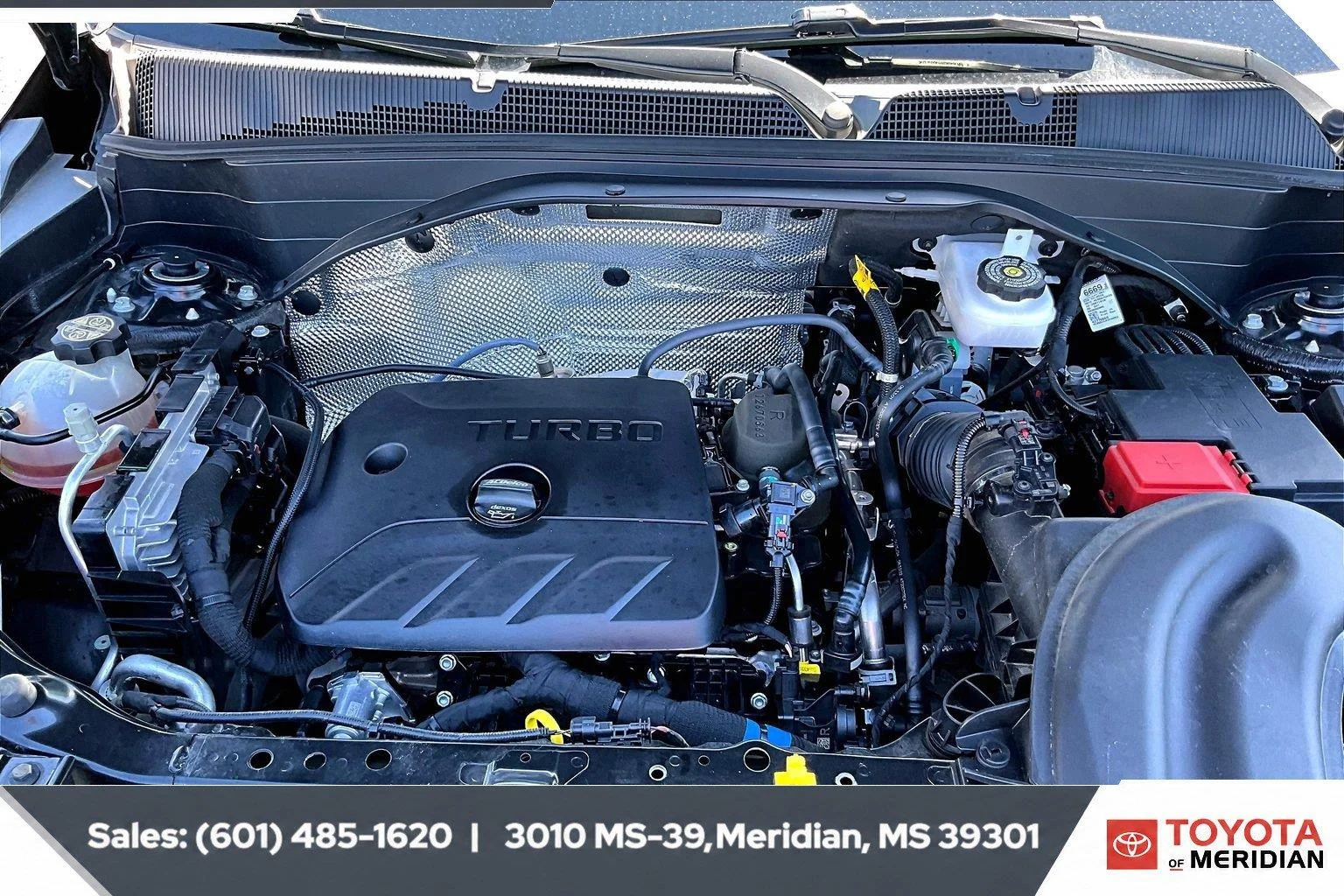 Used 2025 Mosaic Black Metallic Chevrolet LT image 8