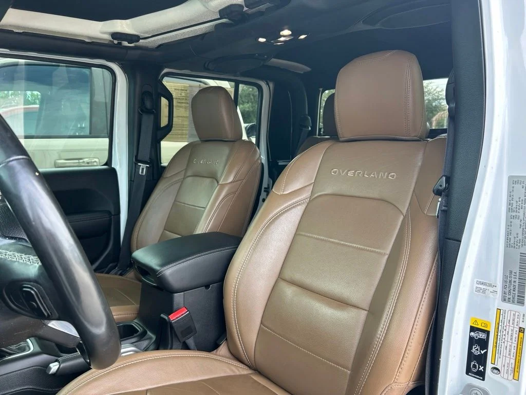 Used 2022 Bright White Clearcoat Jeep Overland image 18