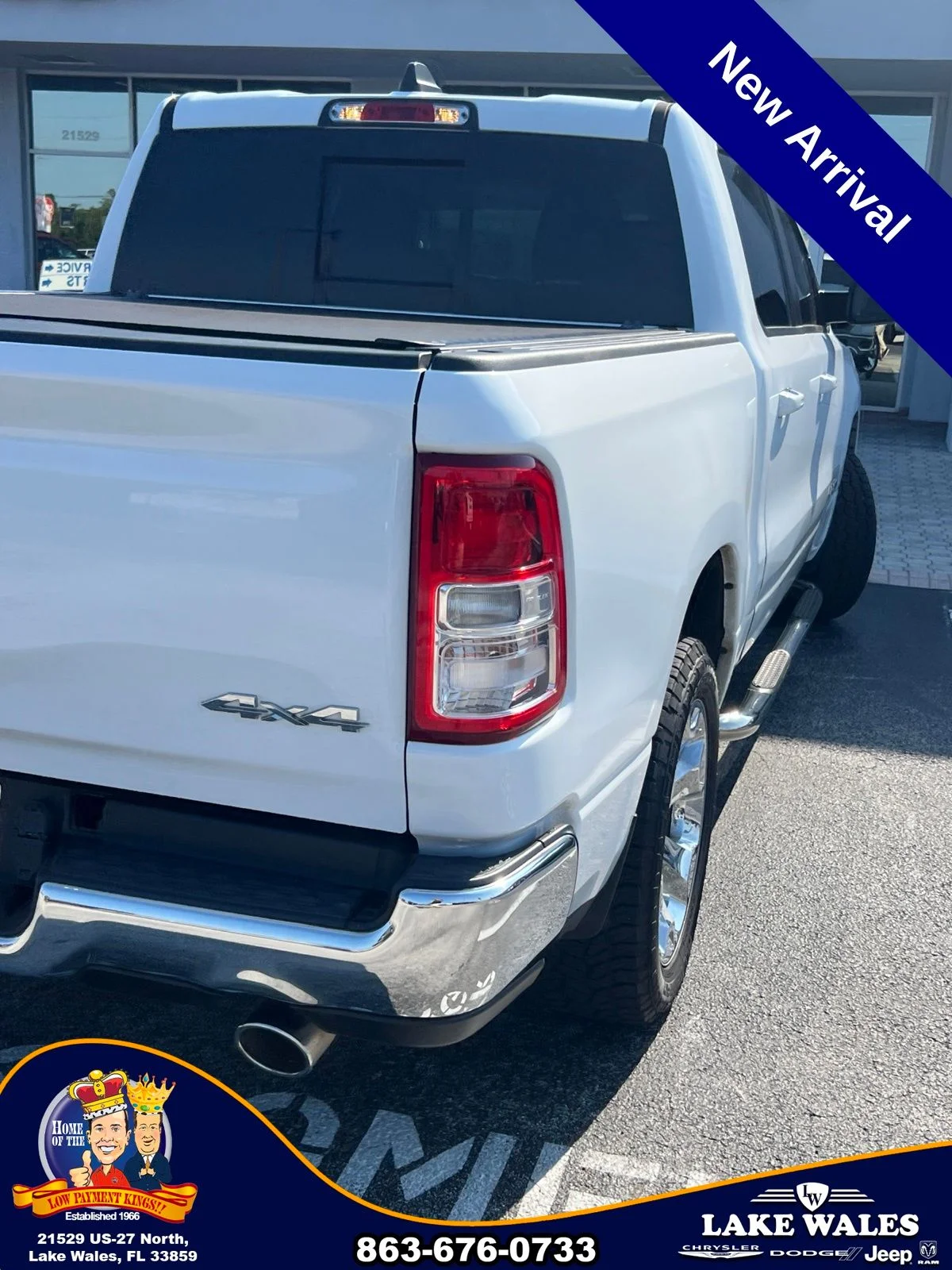 Used 2022 White Ram Big Horn/Lone Star image 11