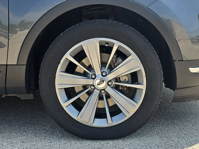 Used 2018 Gray Ford Limited image 41