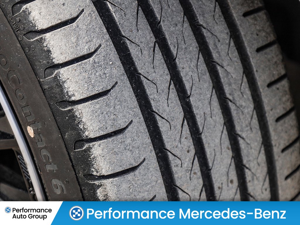 2026 Mercedes-Benz GLC300