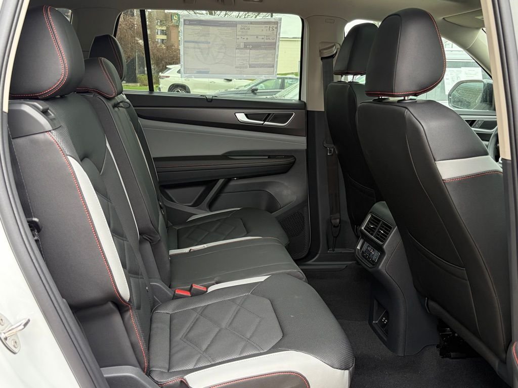 New 2026 Opal White Pearl Volkswagen Peak Edition image 19