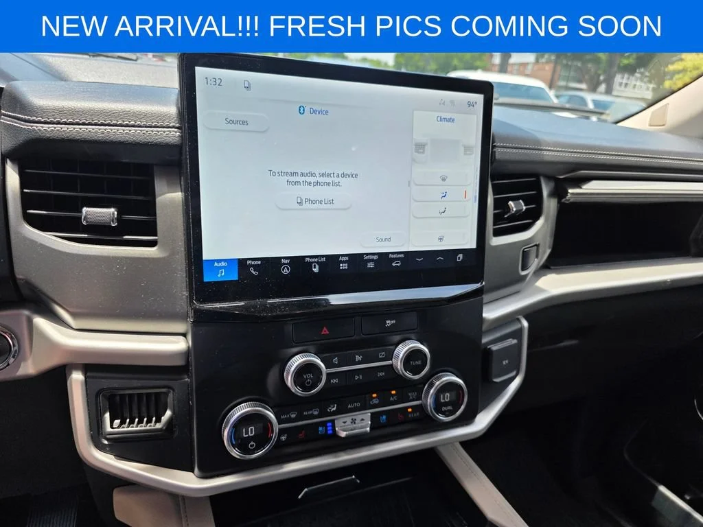 Used 2023 Gray Ford XLT image 10