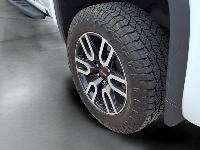 Used 2022 Summit White GMC AT4 image 25