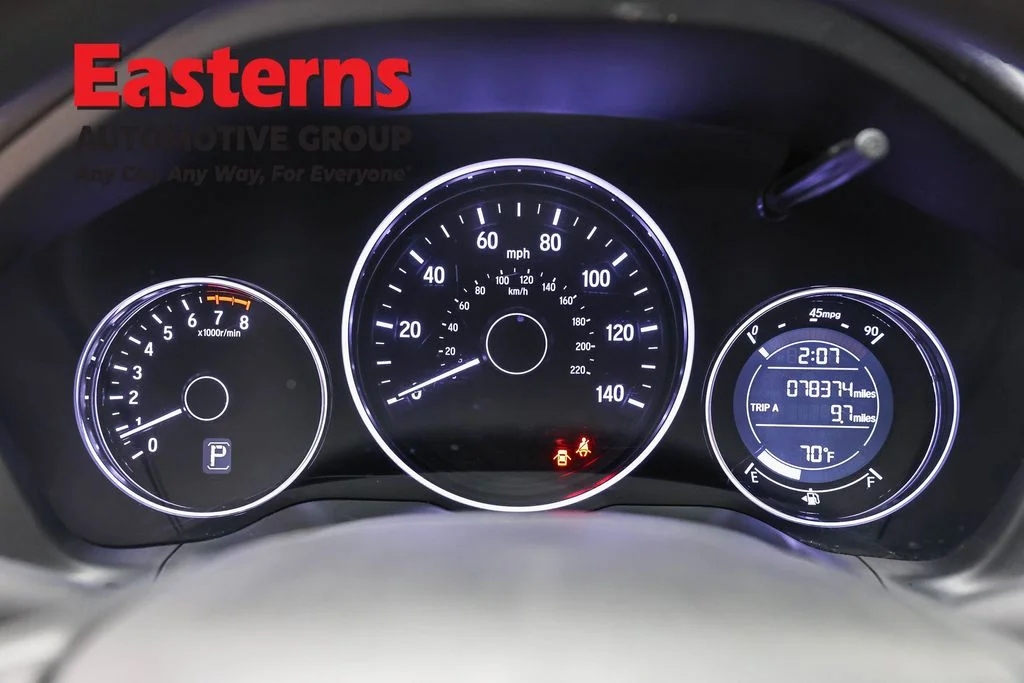 Used 2022 White Honda LX image 16
