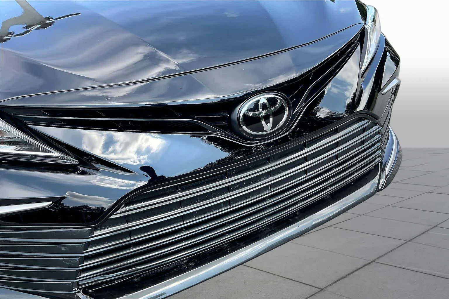Used 2024 Midnight Black Metallic Toyota LE image 30