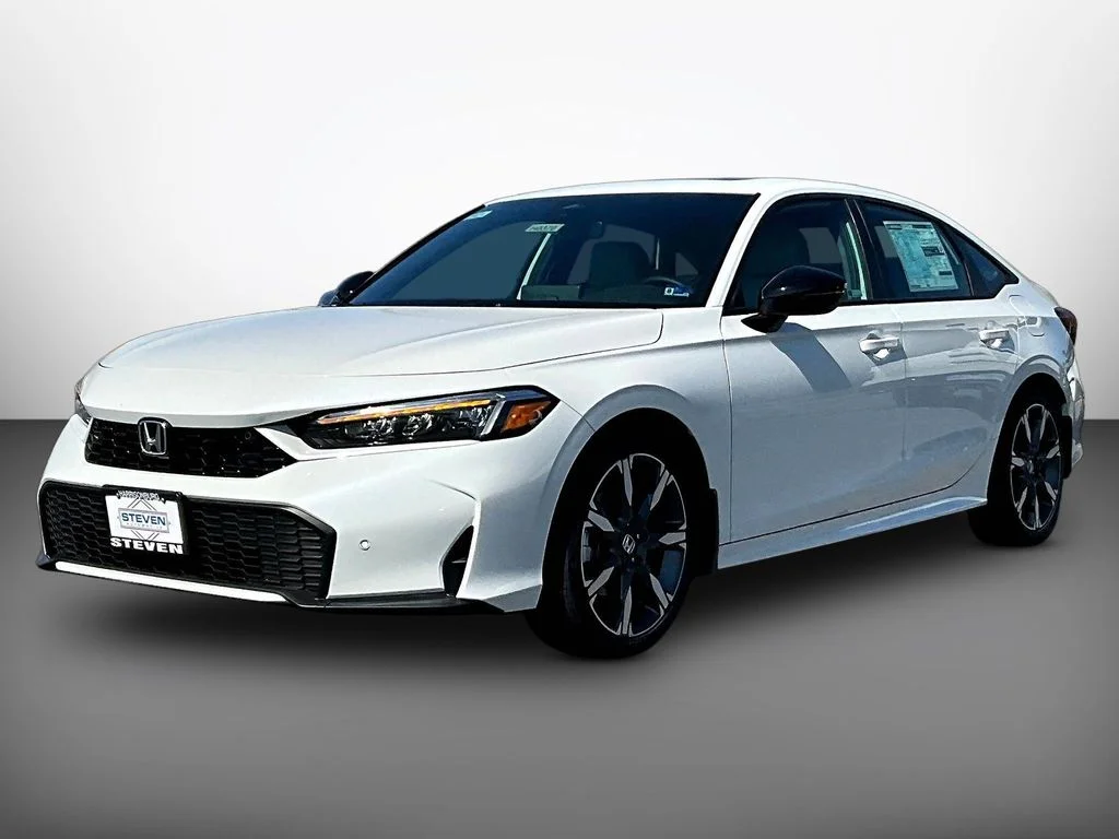 New 2026 Platinum White Pearl Honda 2WD Sport Touring Hybrid image 3